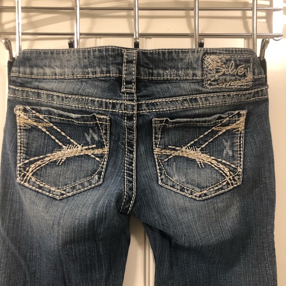 Jeans - Picture 3 of 5